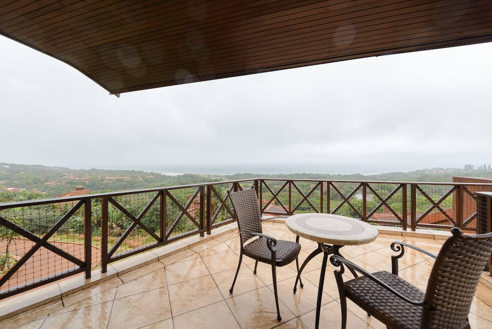San Lameer Villa Rentals 14328