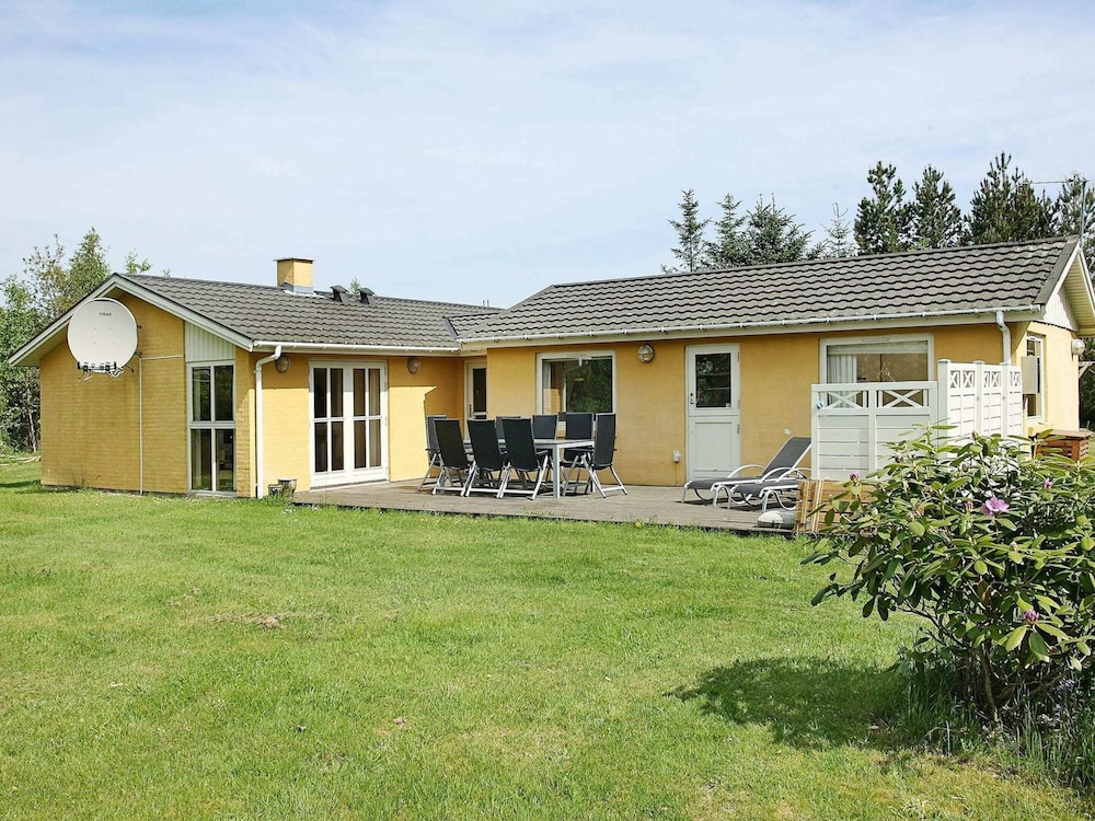 8 Person Holiday Home in Jerup