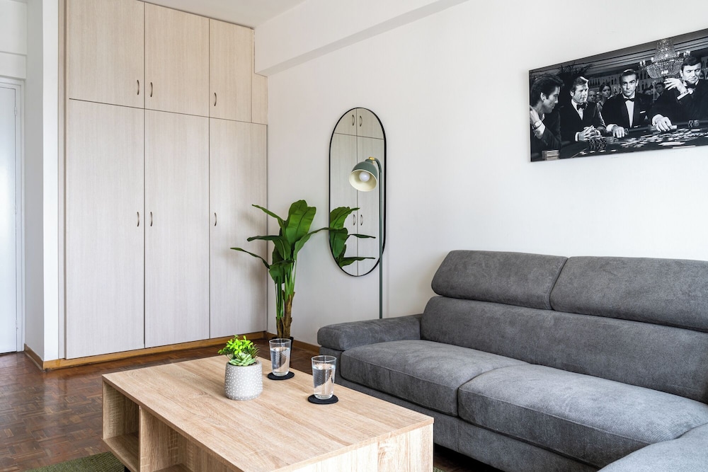 Bastia - Skyline 1-BR Apt in Nicosia