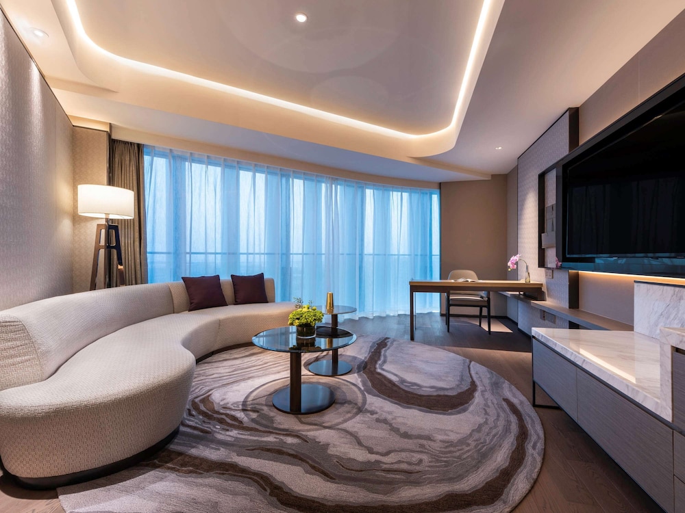 Grand Mercure Shanghai Lingang 14