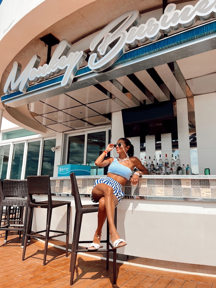 Resorts World Bimini
