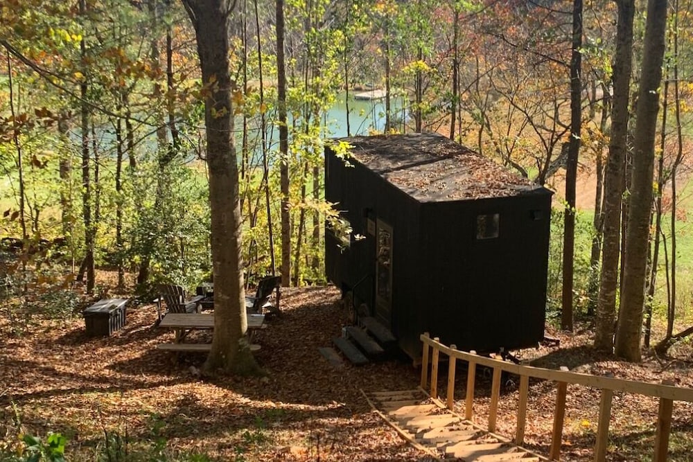 Postcard Cabins Chattahoochee, Outdoor Collection by Marriott Bonvoy