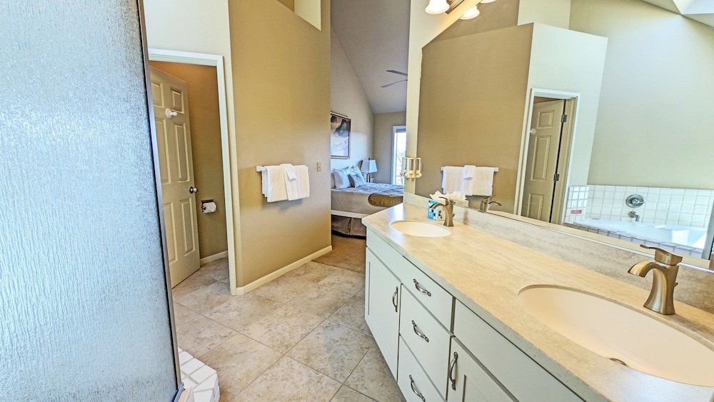 River Ridge 423ab 3 Bedroom Condo
