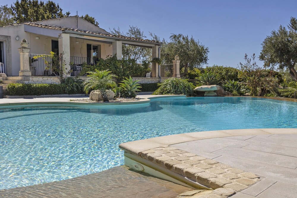 Villa Iris in Scicli view 4