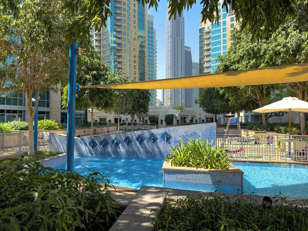 Durrani Homes - Azure 2BR with Burj Khalifa and Fountain View