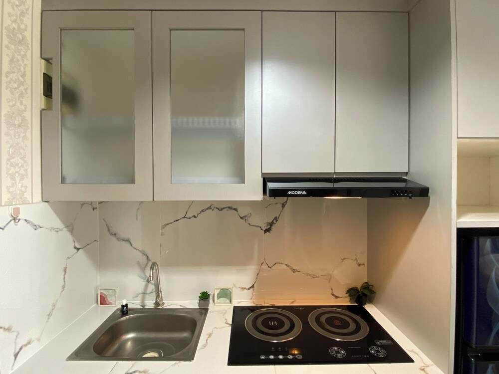 Comfy Studio Apartment At Bogor Icon