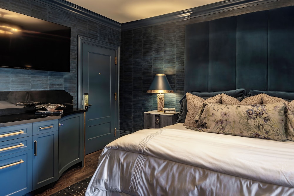 The Scotsman Hotel