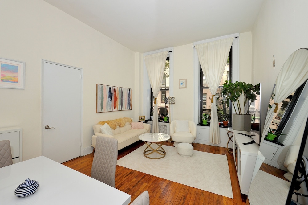 Prime Murray Hill 1BR - Near Grand Central