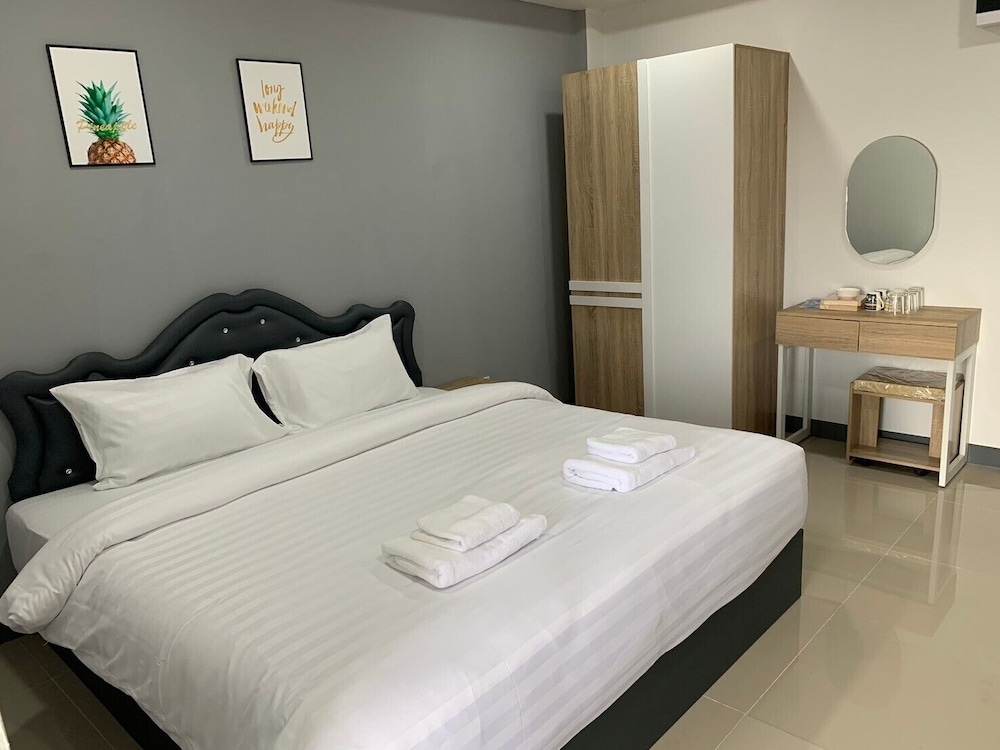 U-sabai Place