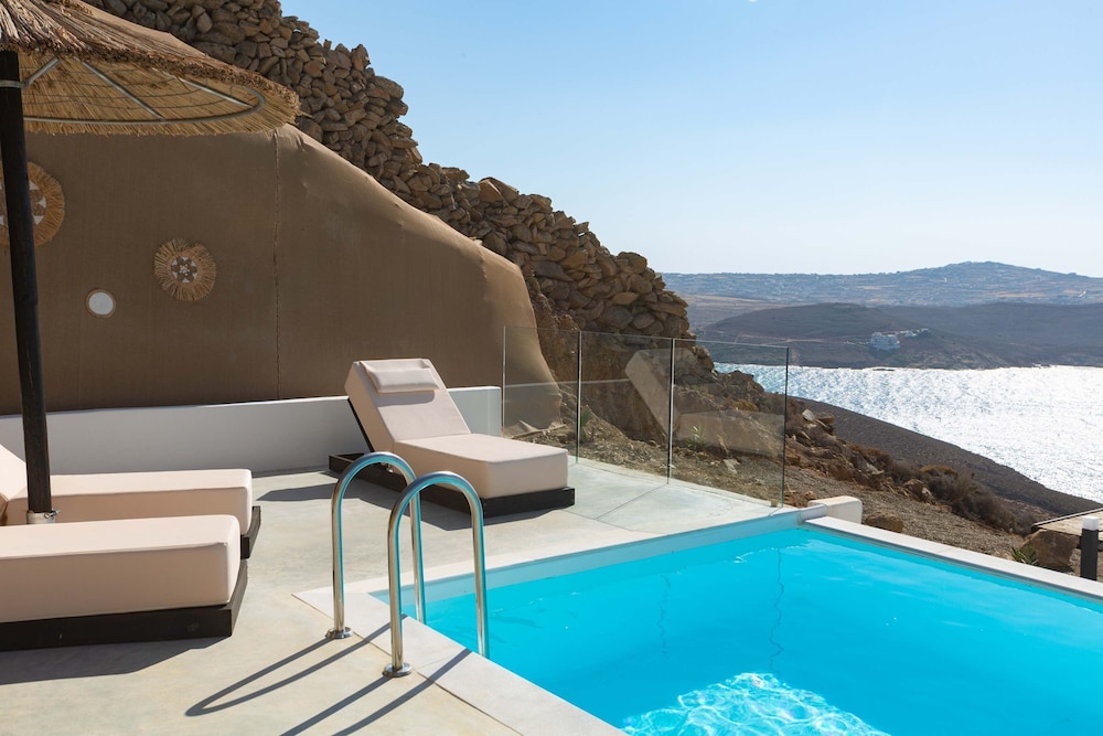 Apellon Mykonos Luxury Seaview Retreat