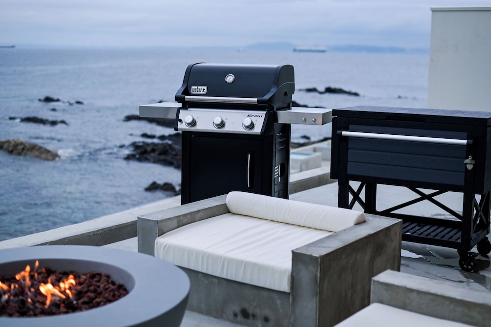 BEACH TERRACE BOSO