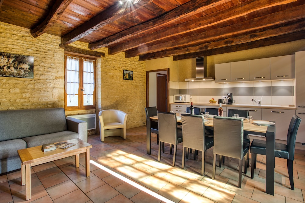 Combas Village De Gites