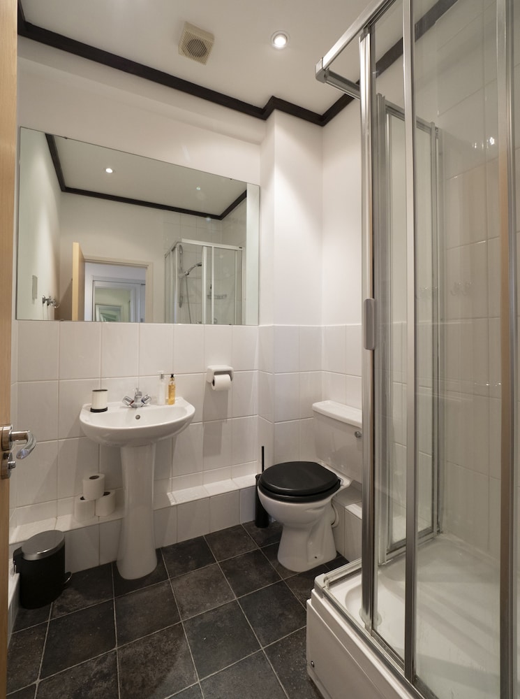 Canterbury Vacations - Holters Mill - Loft - Property Image 11