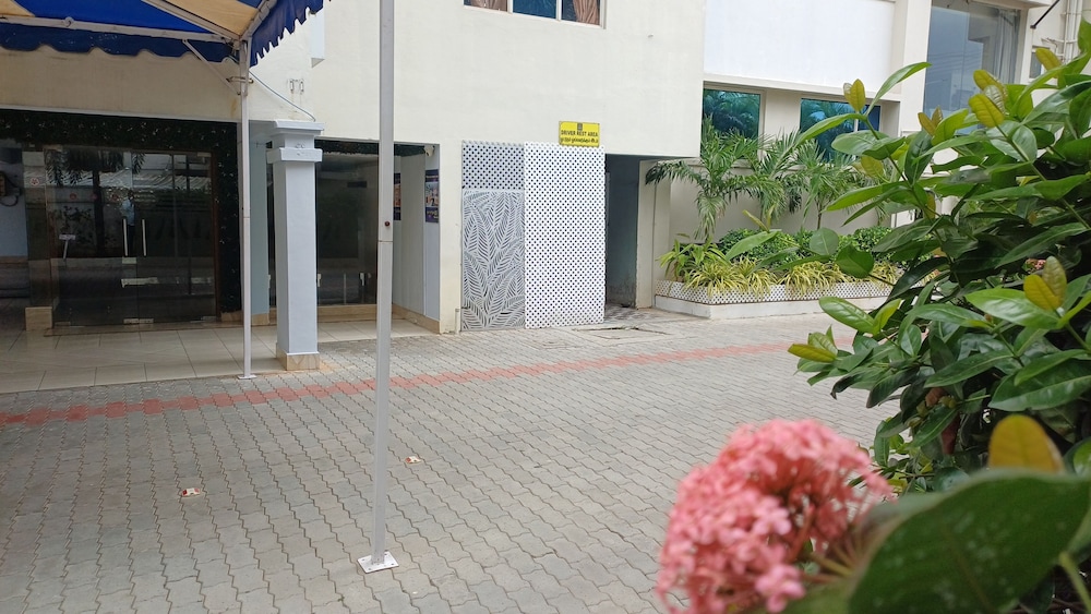 Sign Inn Apart Hotel Sriperumbudur