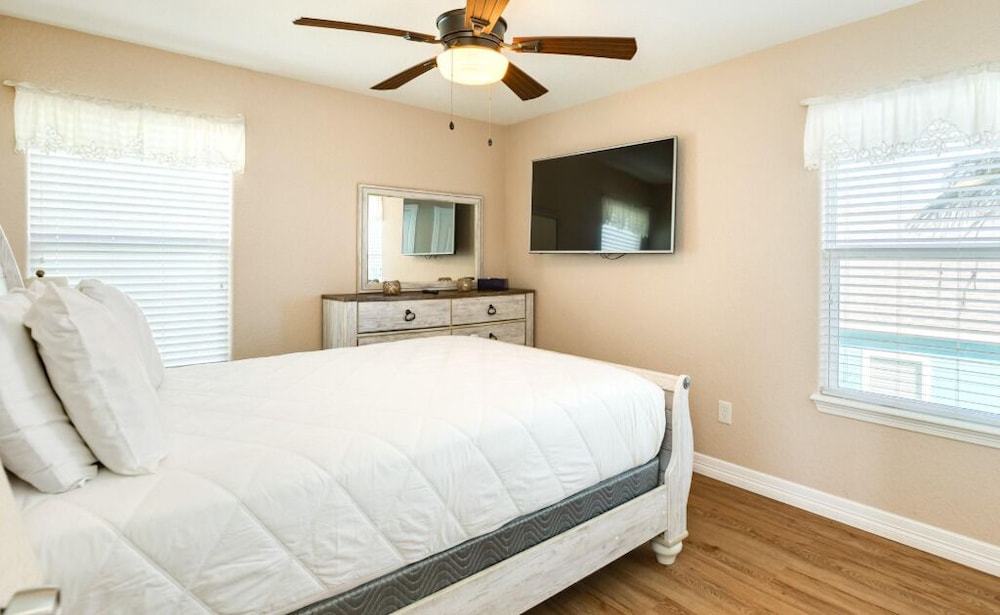 Surfside Beach House