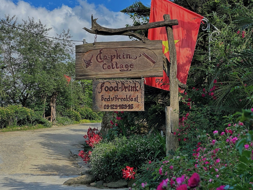 Ta Phin Cottage