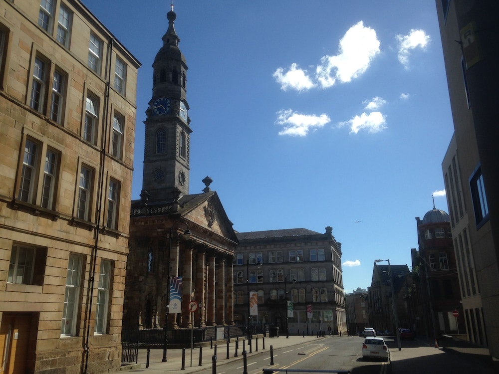 St Andrews Square Apartments