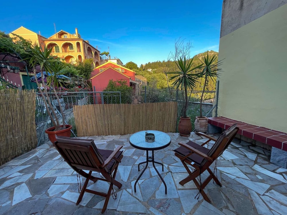 Casa Efterpi-achilleion Village