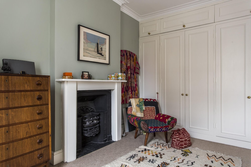 Albion Street by Onefinestay
