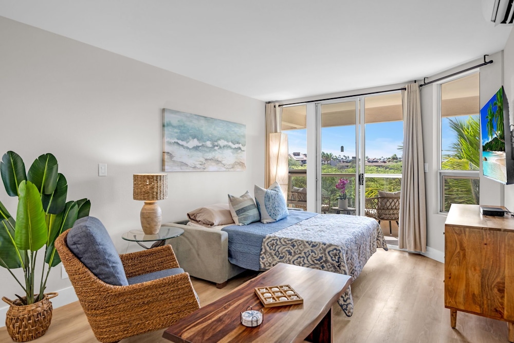 Kihei Beachside Resort Vistas