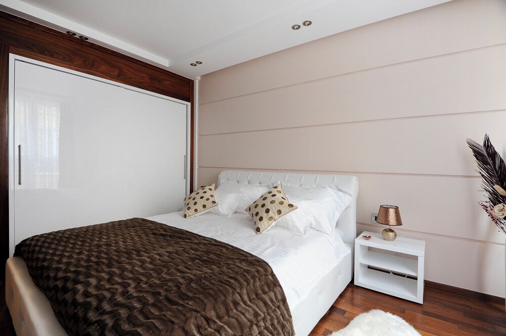 Main street studio and rooms