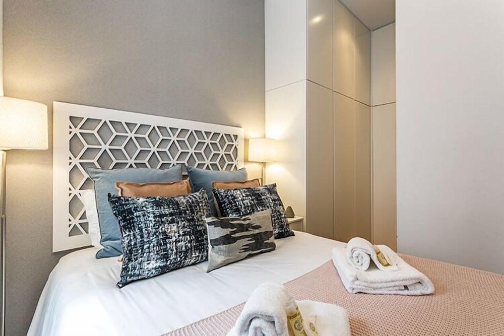 LxWay Apartments Pedras Negras view 2