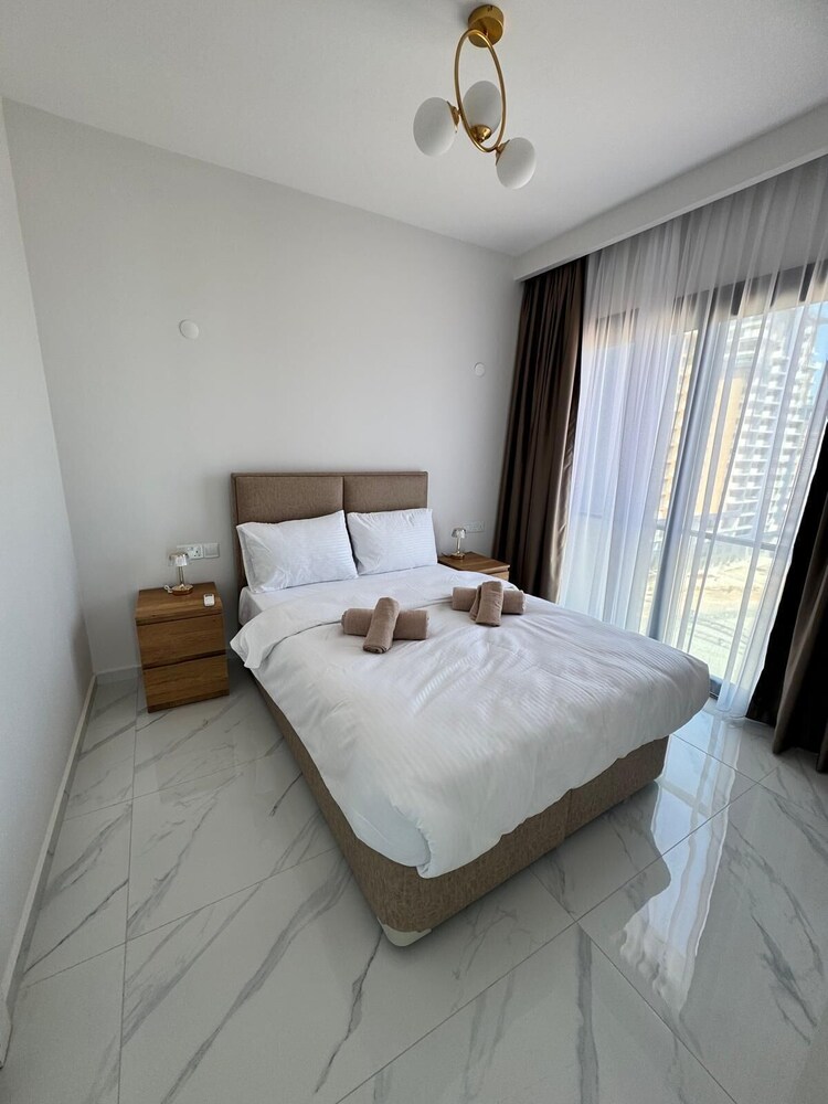 Riverside Life Residences