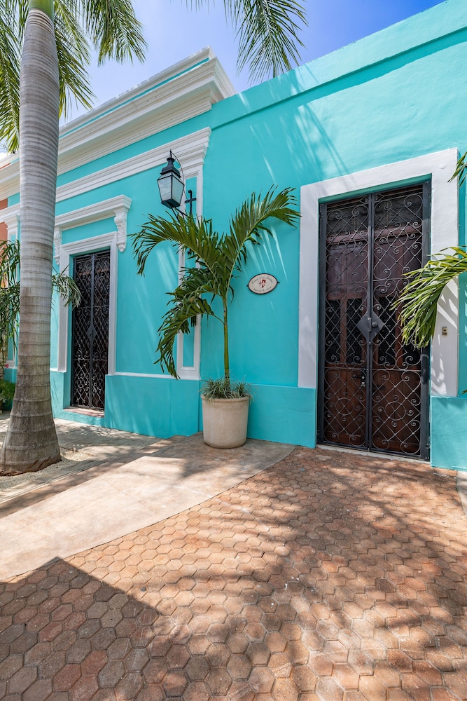 Hotel Casa Dos Lirios Boutique B&B - Image 1