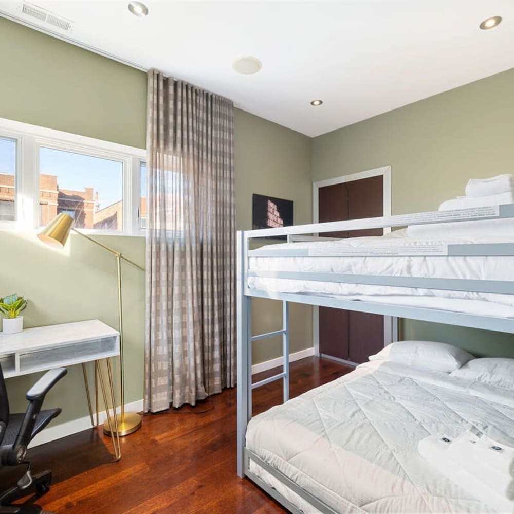 5BR 5BA Architectural Estate-theatre Gym Rooftop