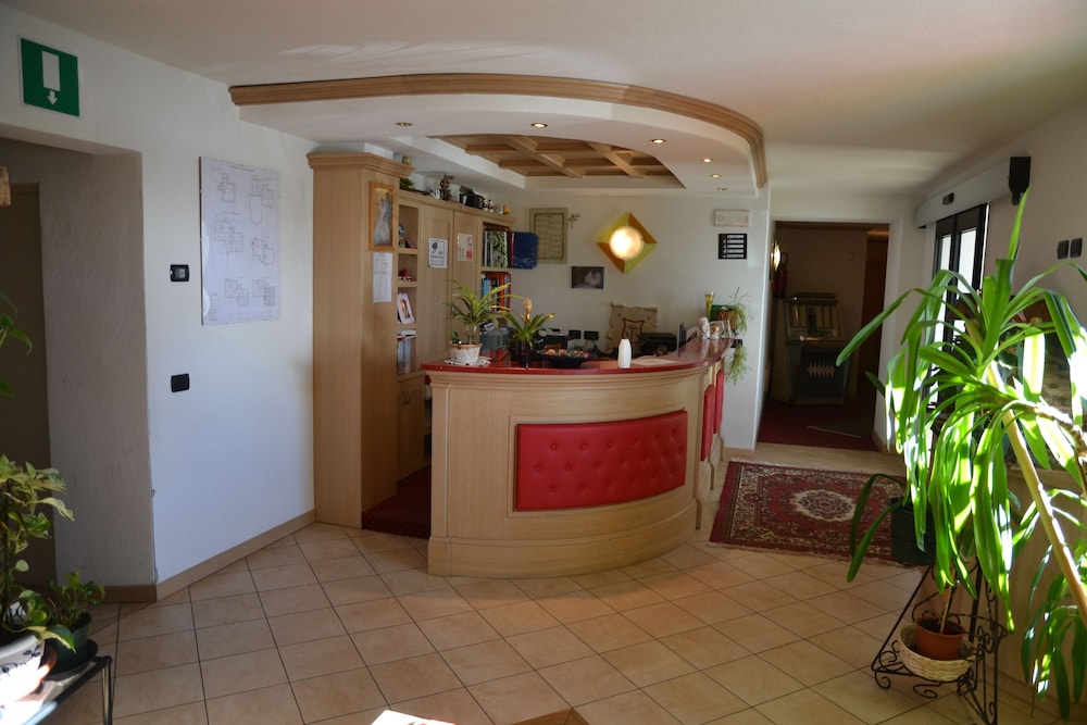 Albergo 2000