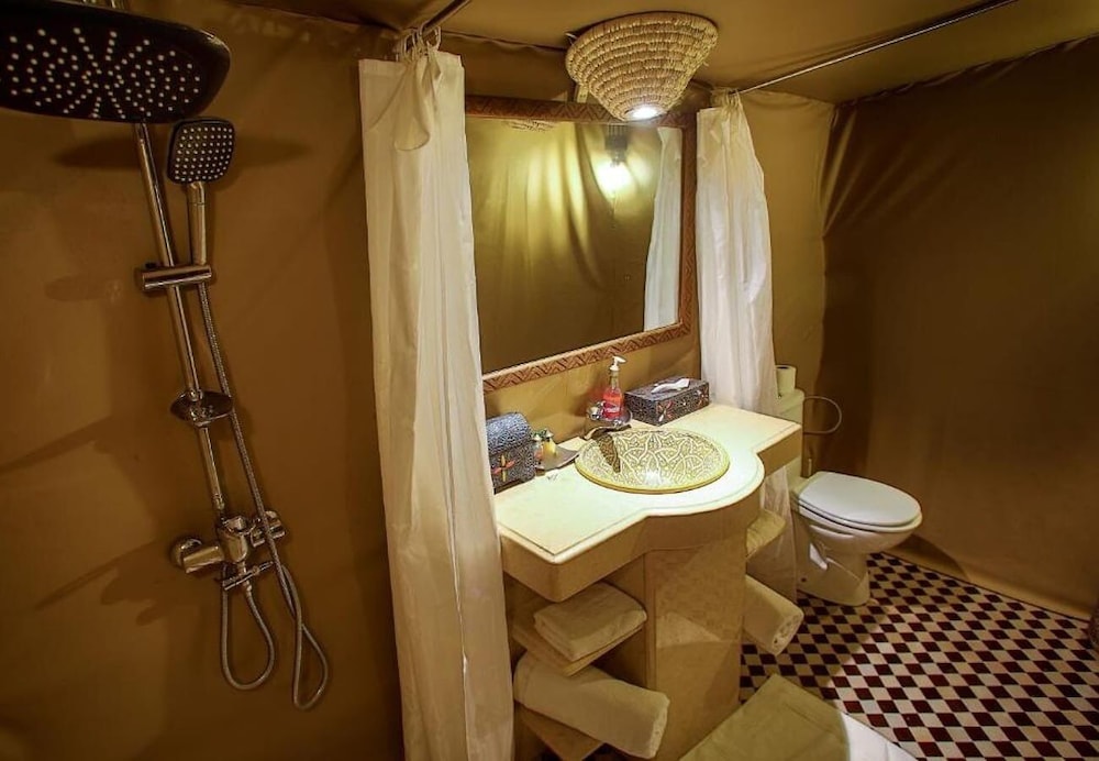 Lantern Luxury Camp