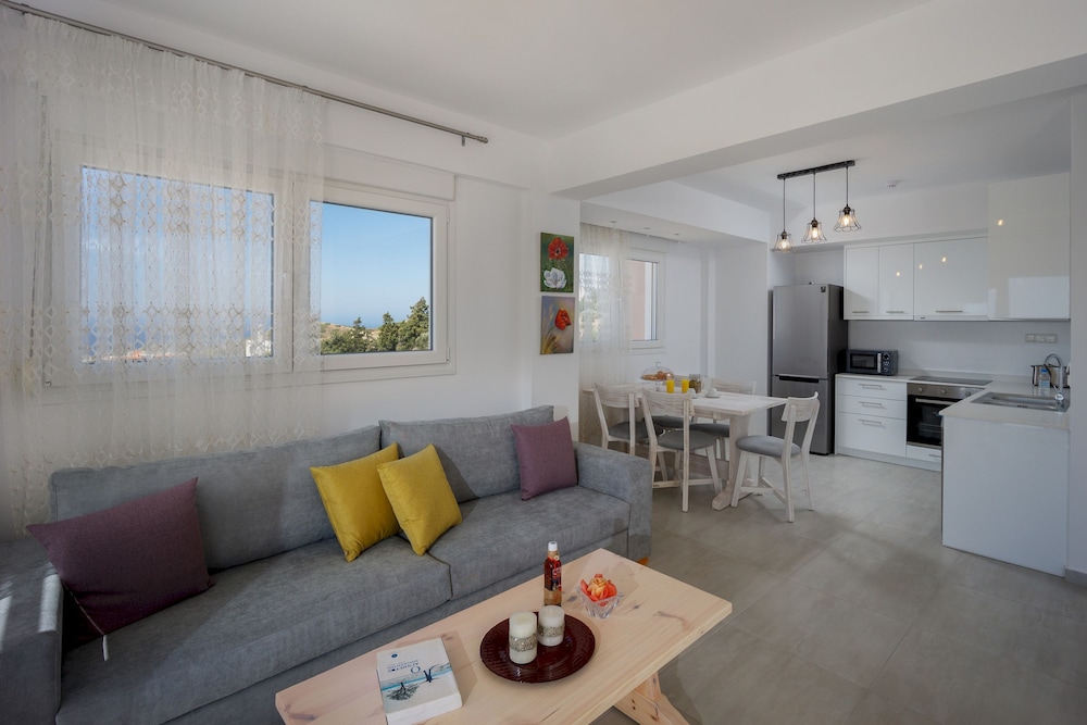 Blue Hills Villas by Estia Purple 1