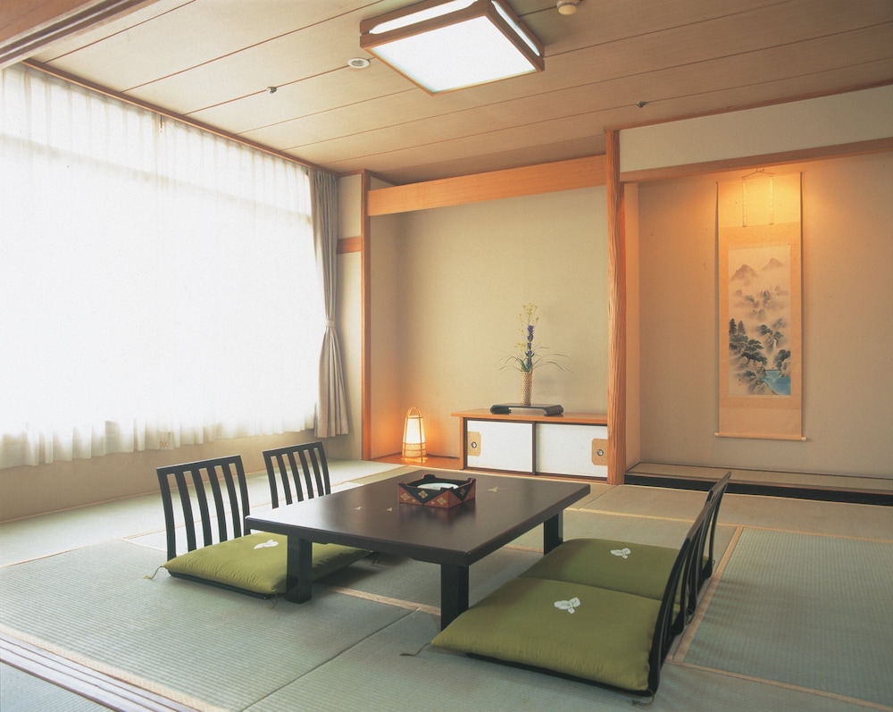 Hanayagi No Sho Keizan