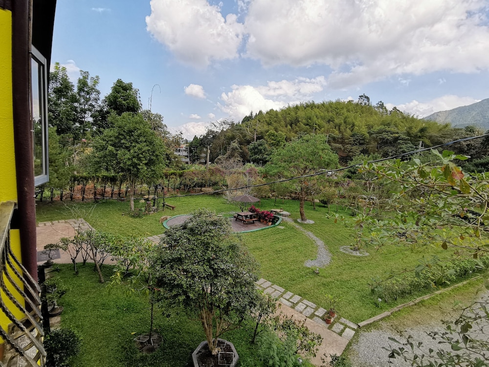 Peach Villa