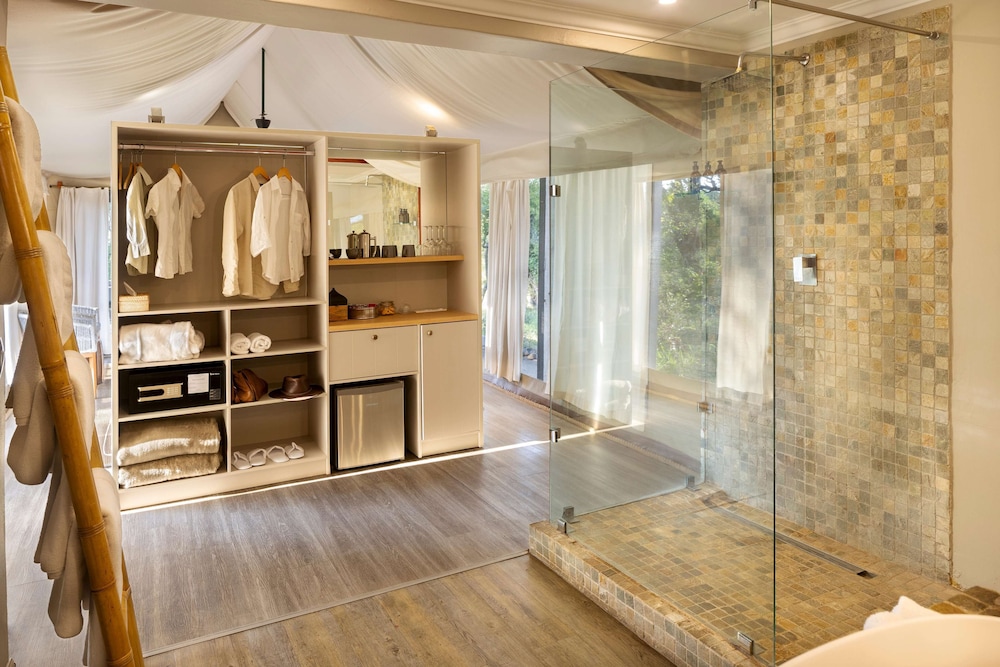 Simbavati River Lodge