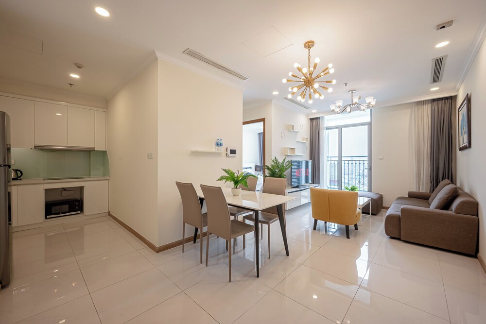 PD Pristine Apartment Landmark Plus