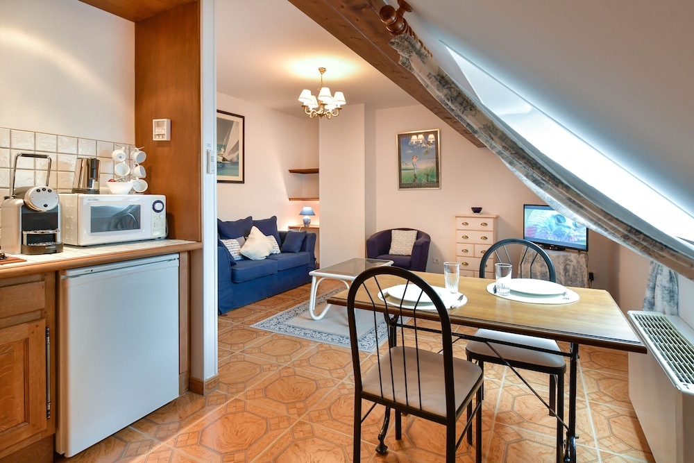 Le clos champagnac at Hotel Golf Chateau de Chailly