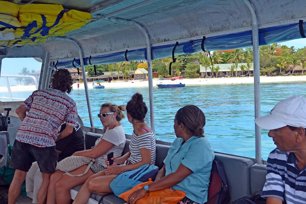 Ratu Kini Backpackers & Dive Resort
