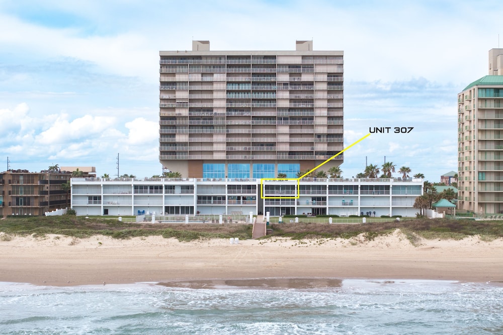 Breakers Unit #307 2 Bedroom Condo by RedAwning