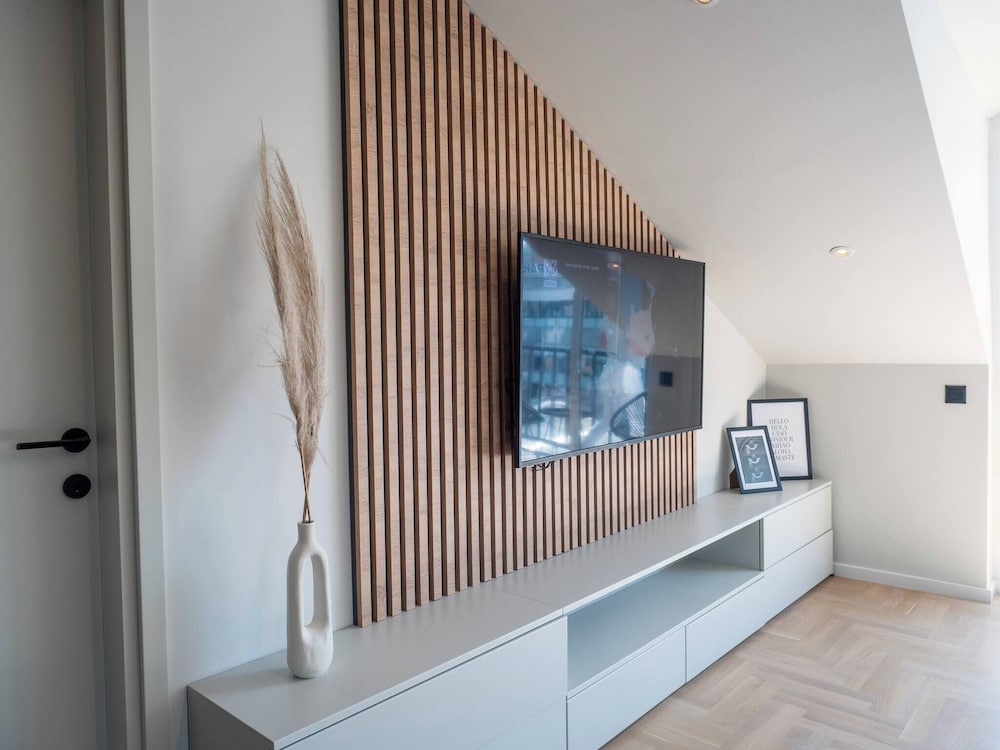 Residence Republic Square- Luxury at Top Location