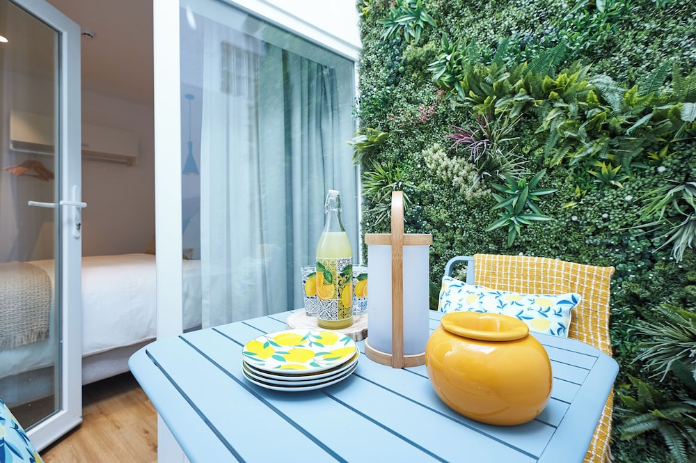 Borealis Lisbon Apartments - Bairro Alto.