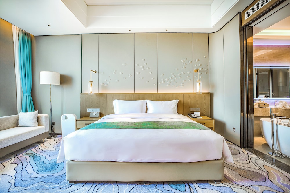 Oceantec Valley Hotel Qingdao