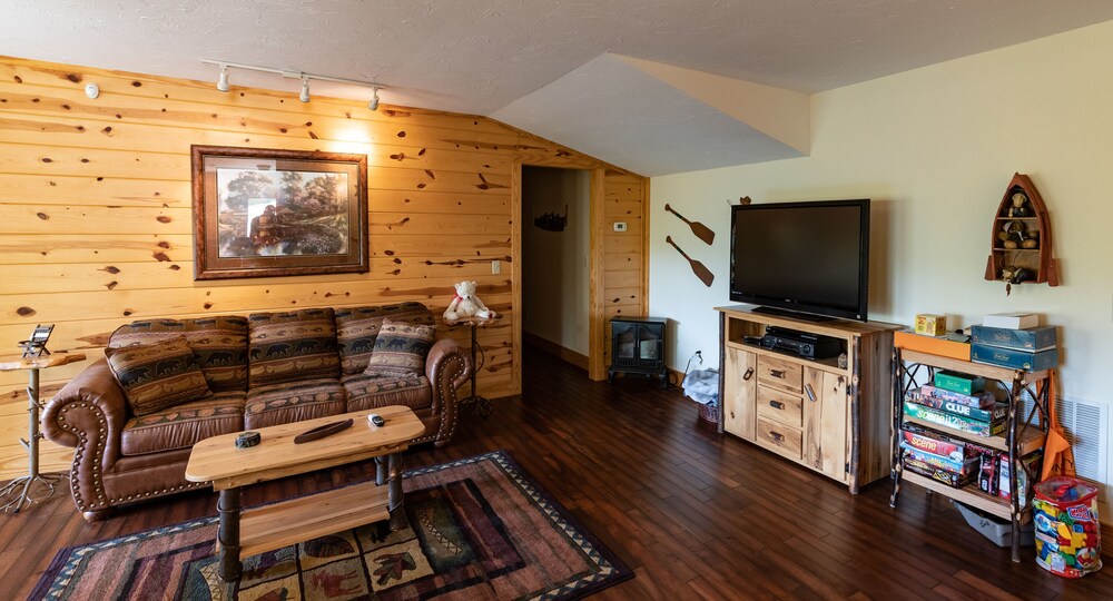 stayNantahala - Smoky Mountain Cabins