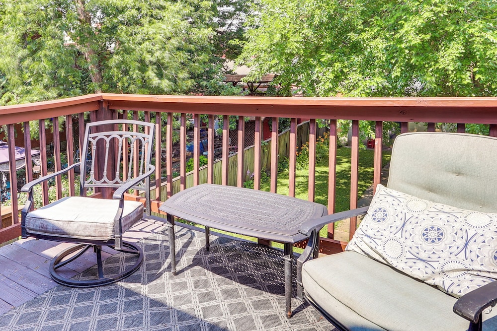 Cozy Louisville Vacation Rental 2 Mi to Downtown!