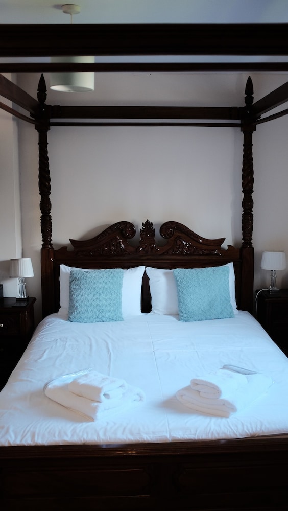 Unique Luxury Escapes
