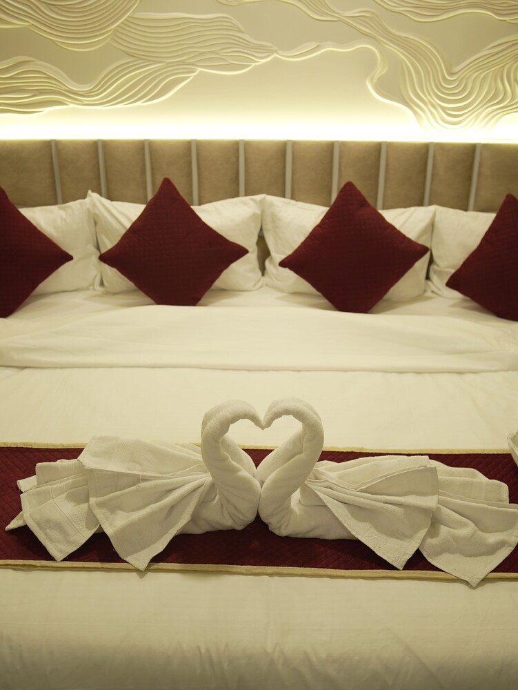 Hotel Divine international