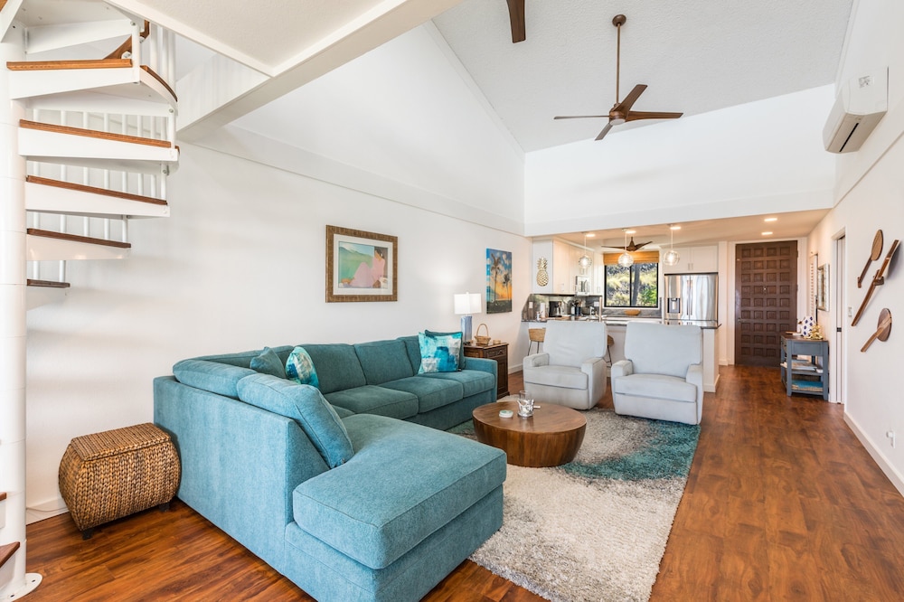 Country Club Villas #340 3 Bedroom Condo