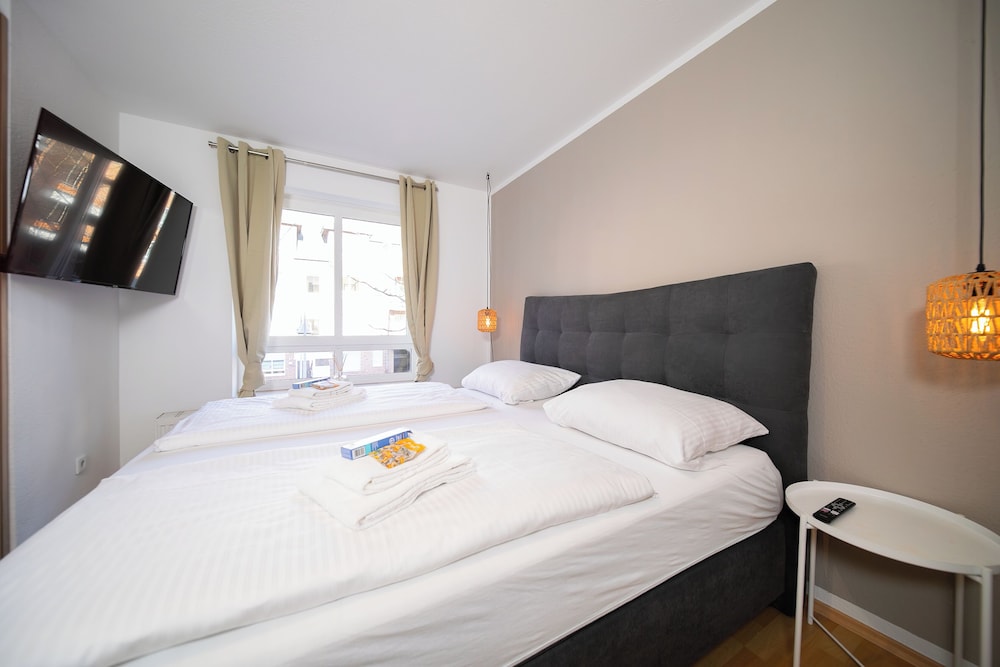 Favorite Stays - Neuss Furth