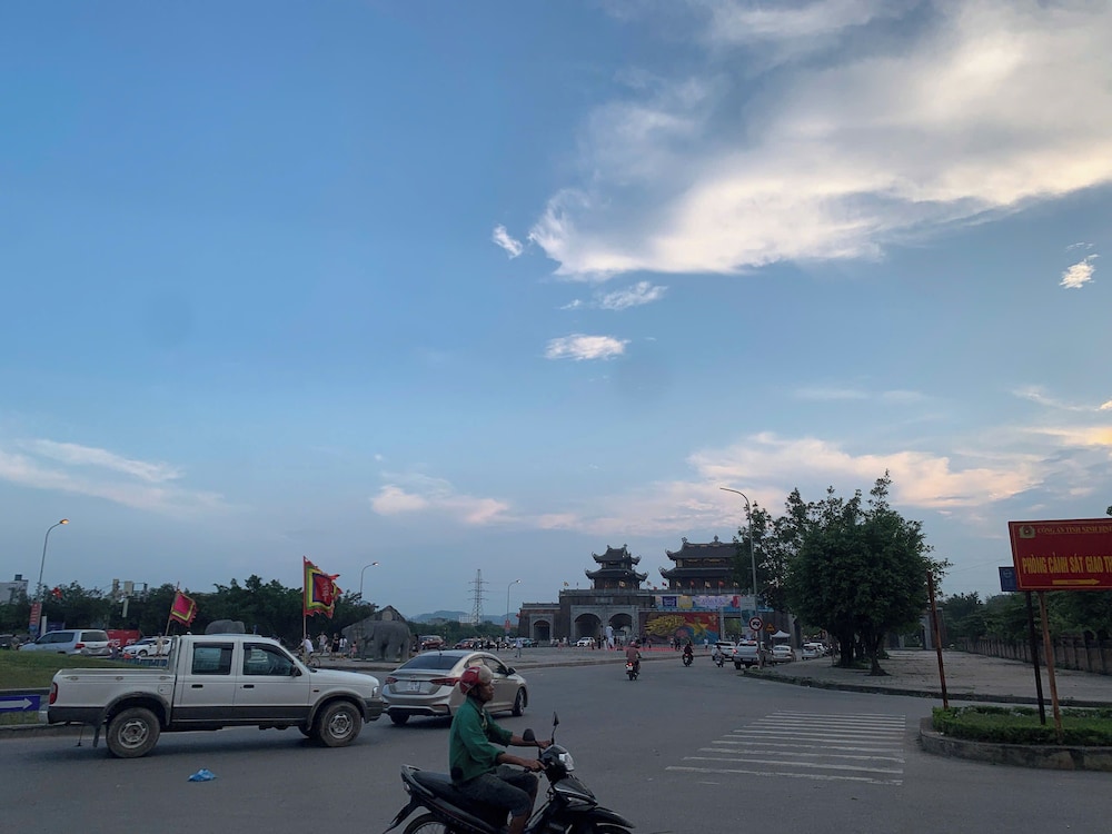 Hoa Lư Old Town House