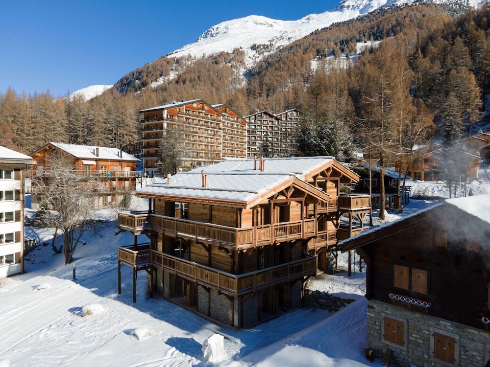 Luxe Apartment Near ski Lift